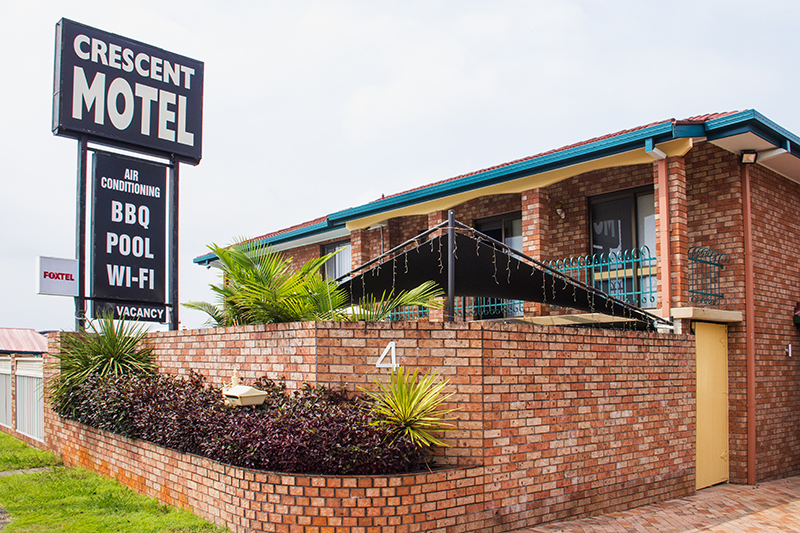 Crescent Motel | lodging | 4 Crescent Ave, Taree NSW 2430, Australia | 0265525244 OR +61 2 6552 5244