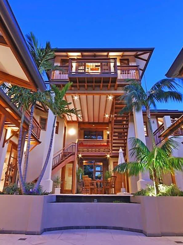 Byron Breeze Retreat | 52 Fig Tree Ln, Myocum NSW 2481, Australia | Phone: 0413 378 397