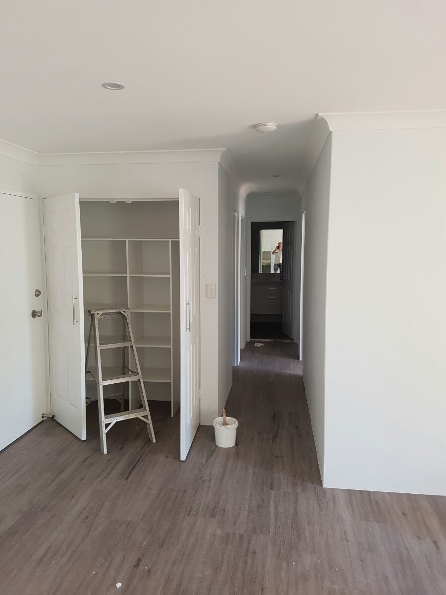 Manfred And Mikes Painting Service | painter | 13 Glider Ave, Blackbutt NSW 2529, Australia | 0242970311 OR +61 2 4297 0311