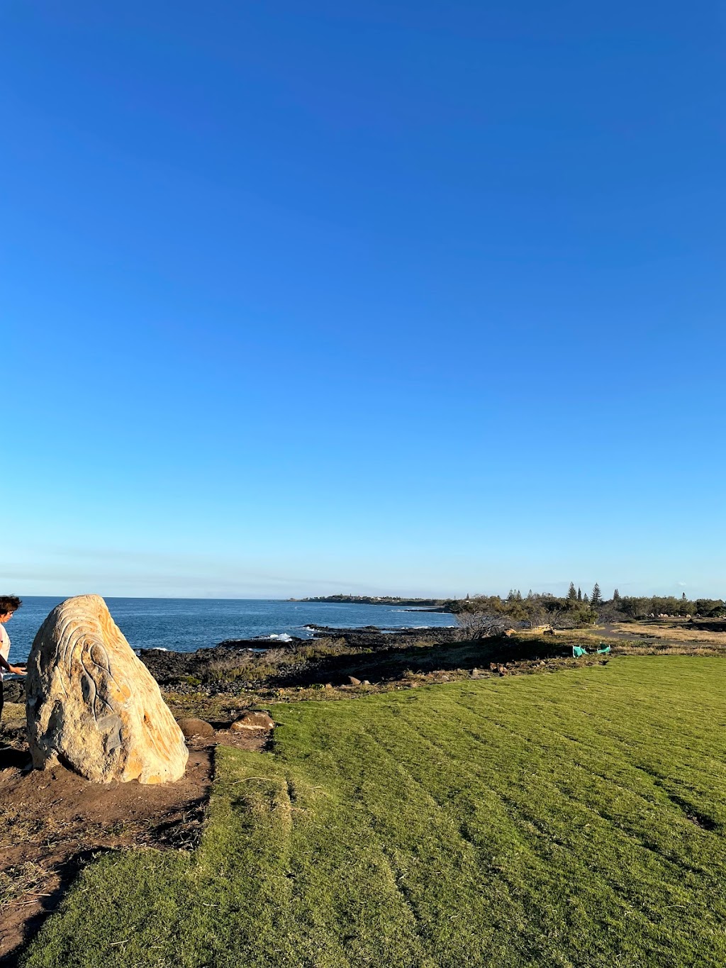 Whale Lookout | park | Headlands Esplanade, Innes Park QLD 4670, Australia | 0419818315 OR +61 419 818 315