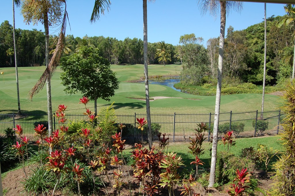 Villa 10 Port Douglas (Paradise Links Resort) | lodging | Villa 10/24-70 Nautilus St, Craiglie QLD 4877, Australia | 0740991511 OR +61 7 4099 1511