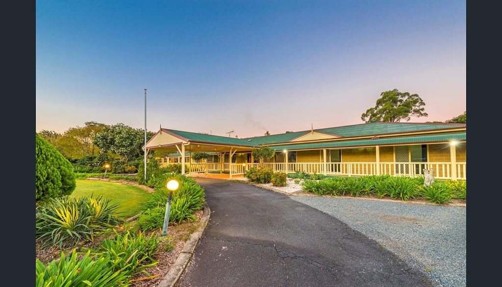 Bonville Lodge Pet Friendly B & B - Coffs Harbour | 2 Fig Cl, Bonville NSW 2450, Australia | Phone: (02) 6653 4464