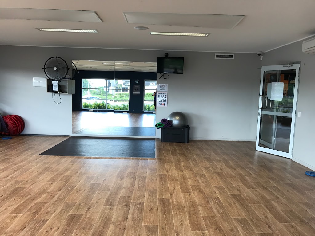 Strand Fitness North Shore | gym | 2 Main St, Burdell QLD 4818, Australia | 0747211600 OR +61 7 4721 1600