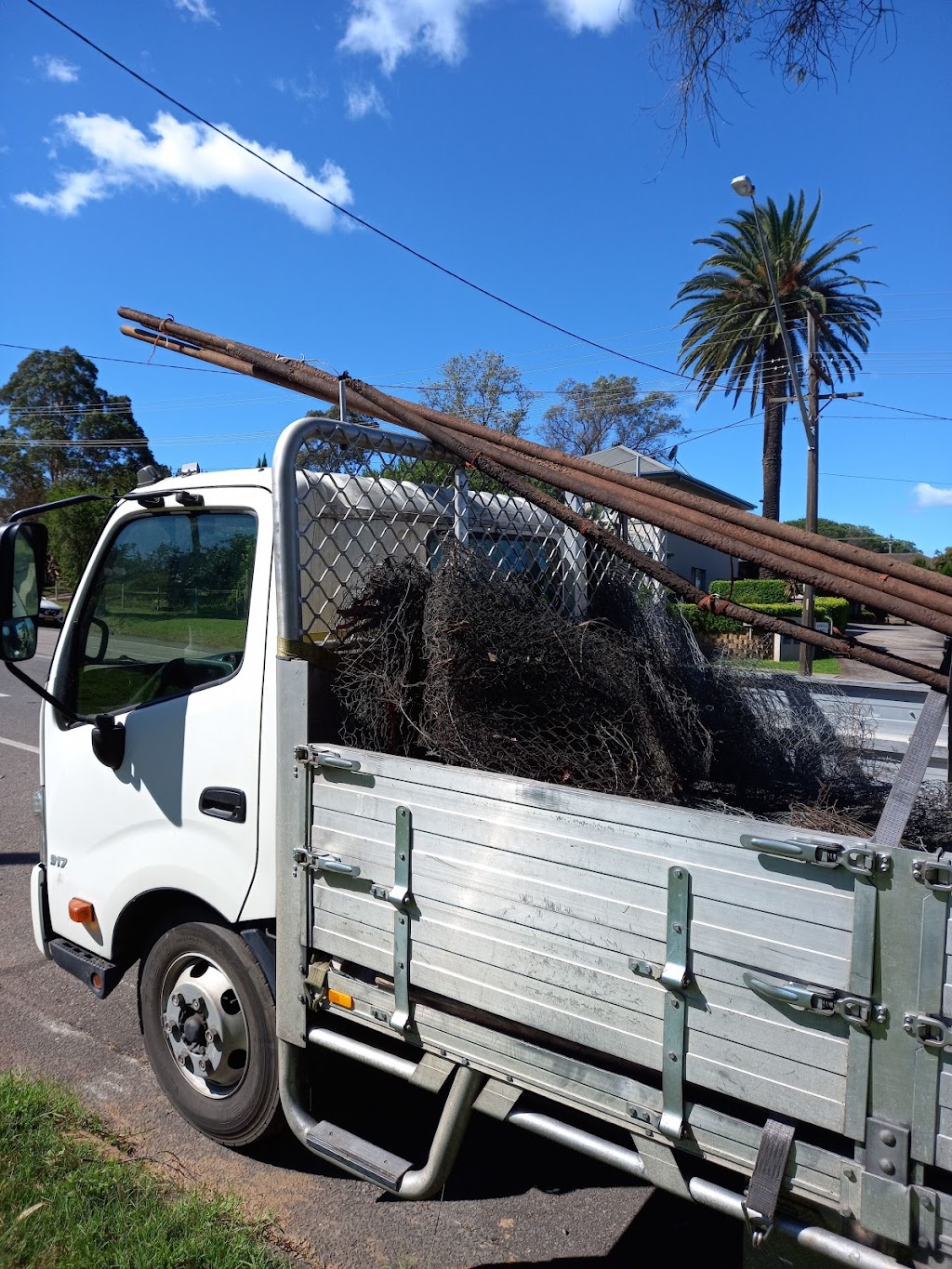 RUBBISH REMOVAL LOAD N GO | moving company | 198 Victoria Rd, Punchbowl NSW 2196, Australia | 0413444334 OR +61 413 444 334