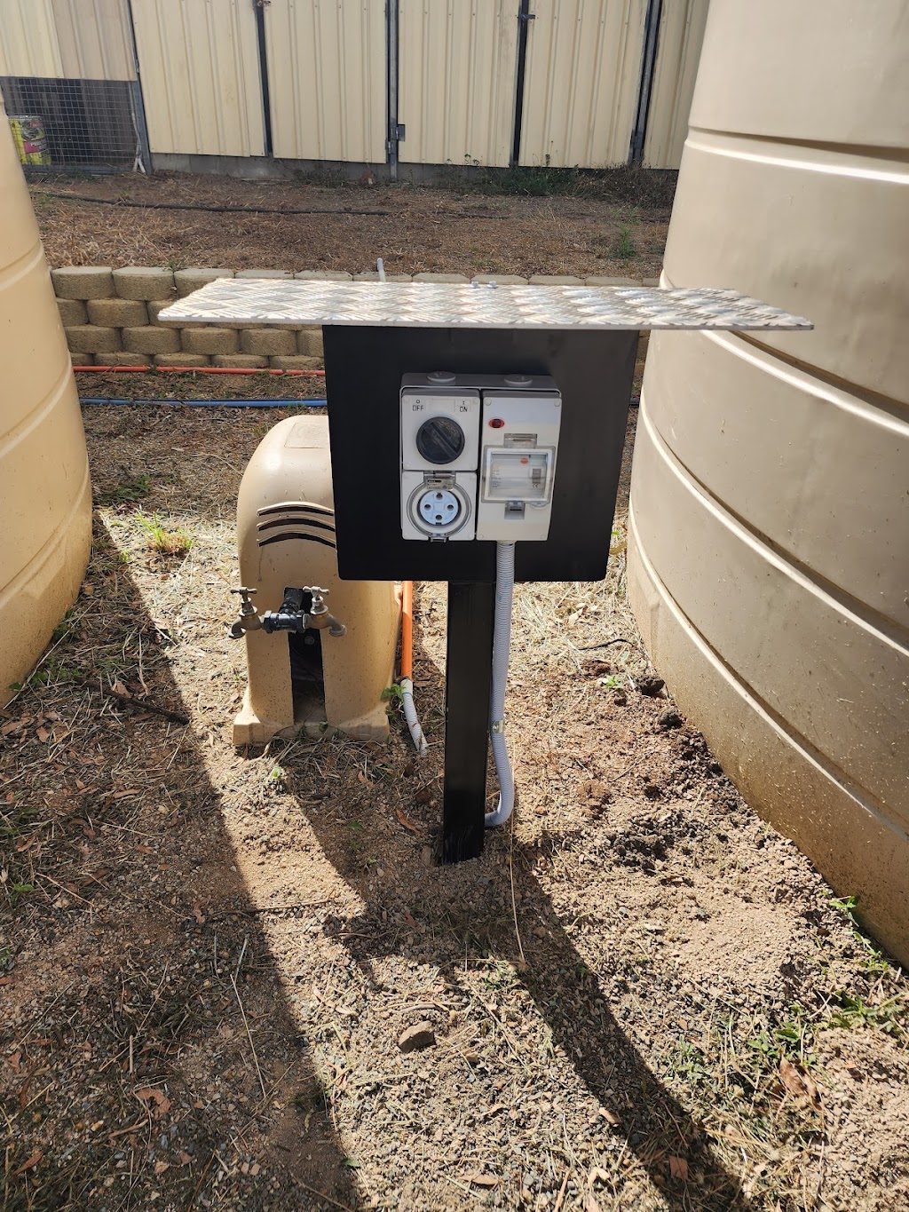 Work Horse Trades | 44 Mary St, Nebo QLD 4742, Australia | Phone: 0437 701 108