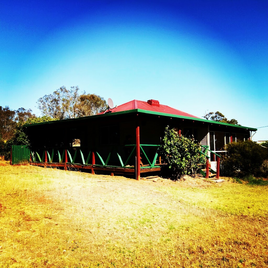 Frankland River Retreat | 786 Frankland-Kojonup Rd, Frankland River WA 6396, Australia | Phone: 0430 450 093