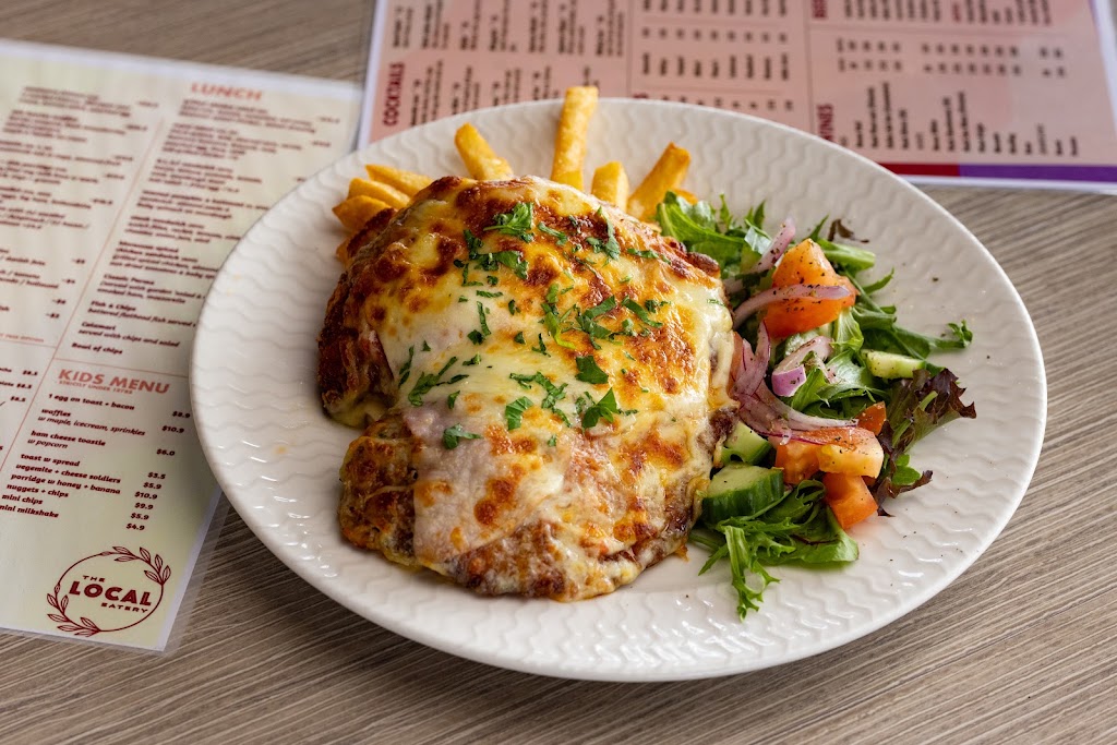 The Local Eatery Cafe, Bar & Restaurant | Shop 6/40 Main St, Armstrong Creek VIC 3217, Australia | Phone: (03) 5264 7919