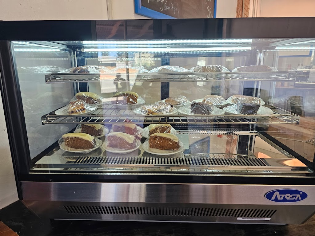 Lauries Cafe | 53 Shenton St, Menzies WA 6436, Australia | Phone: 0482 686 876