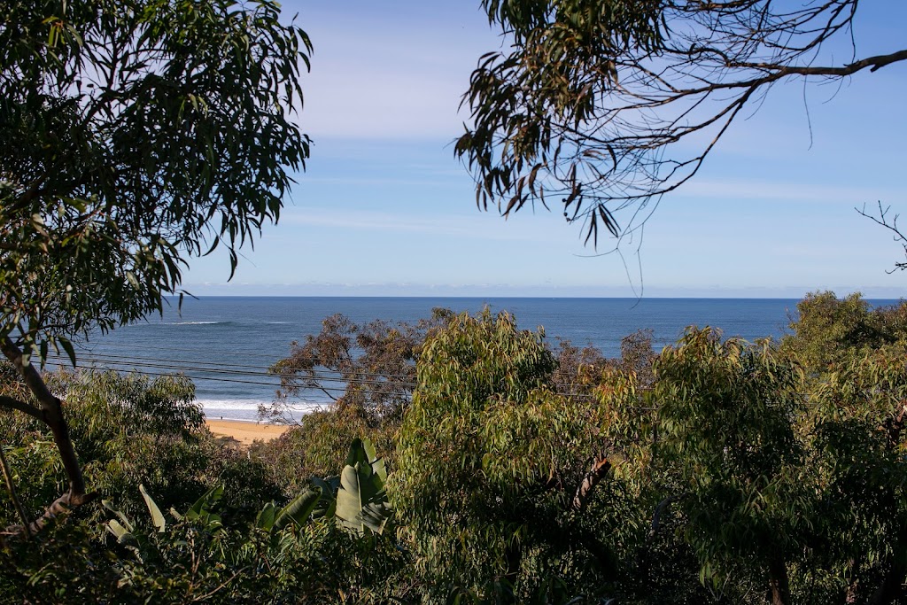 Beach Retreats Central Coast | 52 Grandview Cres, Killcare NSW 2257, Australia | Phone: 0418 262 454