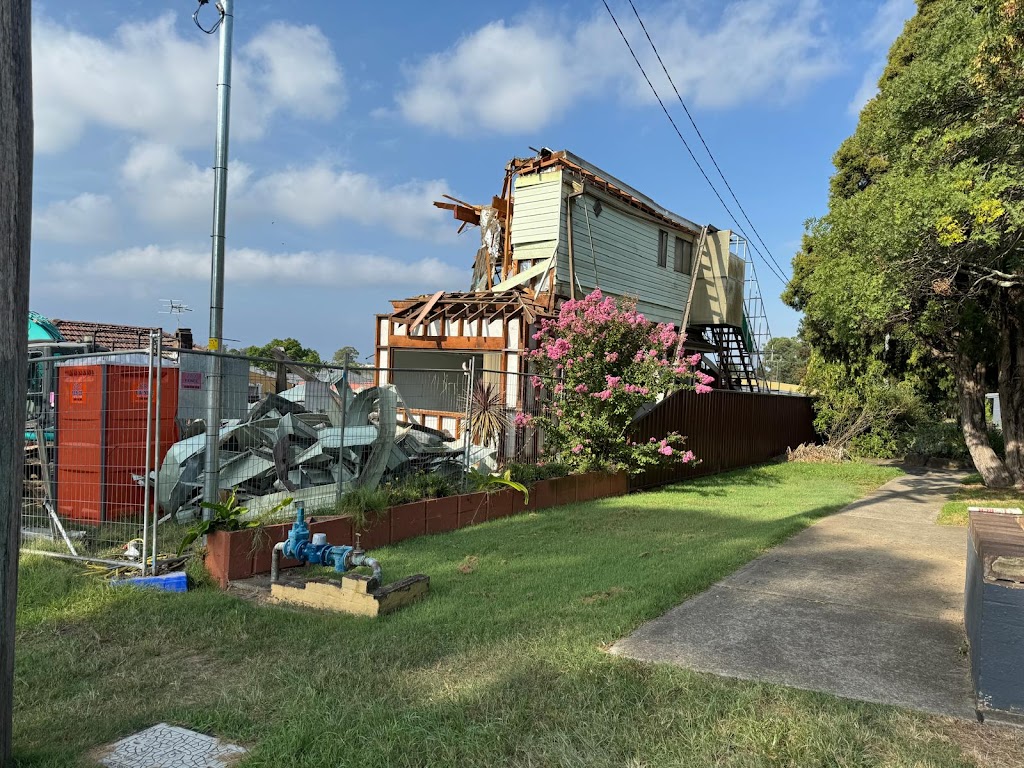 Best Demolition Pty Ltd | 34 Vista Cct, Bahrs Scrub QLD 4207, Australia | Phone: 0451 709 700