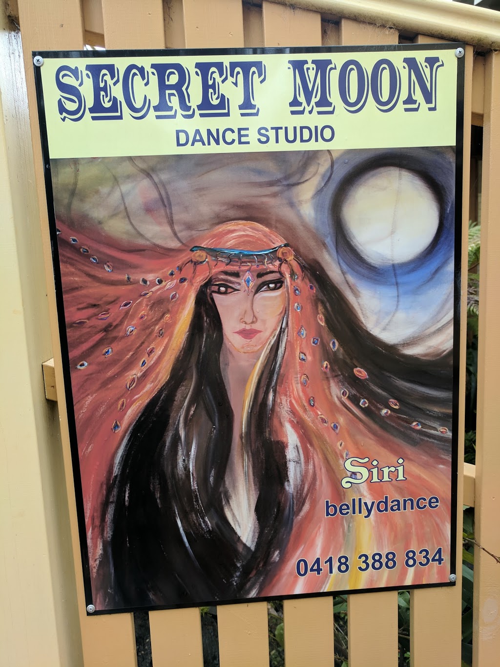 Secret Moon Dance Studio |  | 100 Station Rd, Gembrook VIC 3783, Australia | 0418388834 OR +61 418 388 834