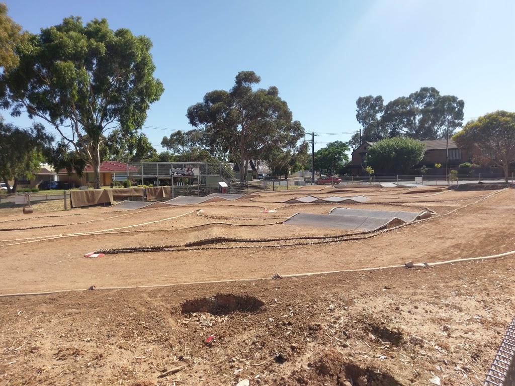 Adelaide Radio Controlled Raceway | 161 Bradley Grove, Mitchell Park SA 5043, Australia