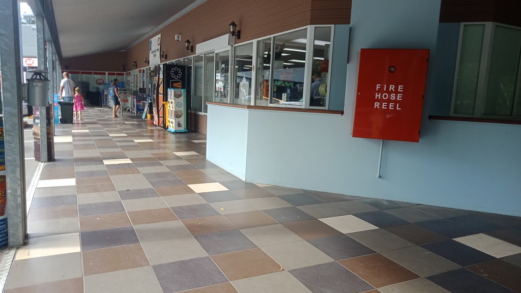 IGA | supermarket | Gemvale Rd, Mudgeeraba QLD 4213, Australia | 0755692600 OR +61 7 5569 2600