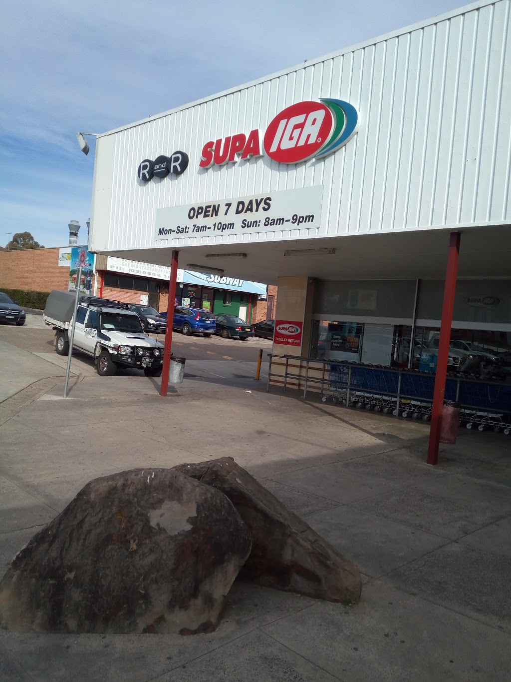 R & R SUPA IGA | supermarket | 7/530 Merrylands Rd, Merrylands West NSW 2160, Australia | 0296883626 OR +61 2 9688 3626