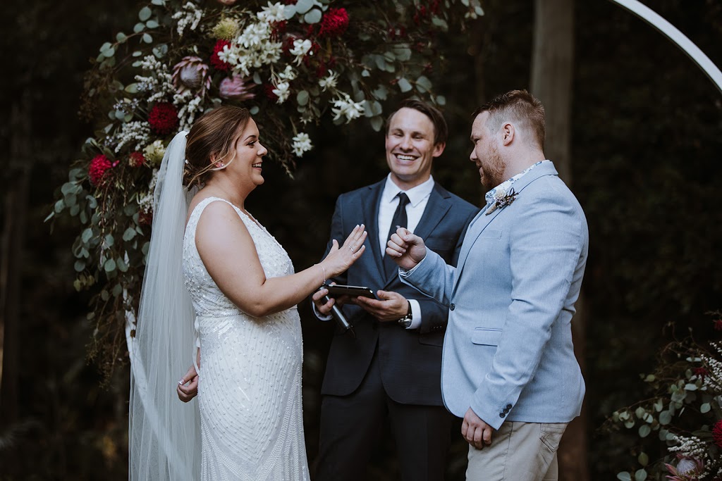 Marry Us Gary - Celebrant | 2/1 Albemarle St, Narrabeen NSW 2101, Australia | Phone: 0402 713 895