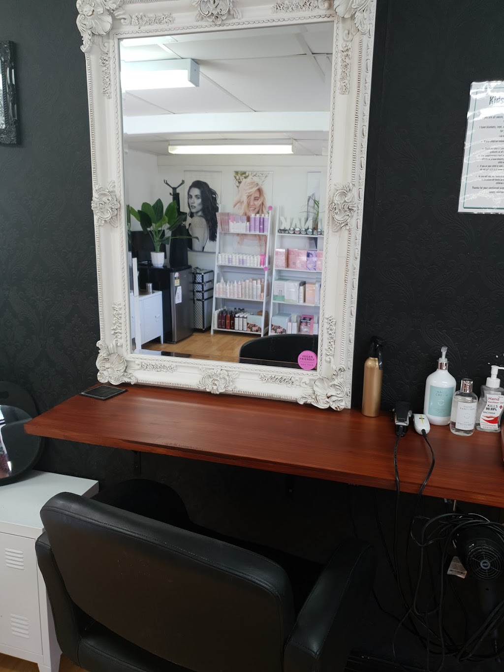 Dimension Hair Studio | hair care | 6 Emerton St, Evatt ACT 2617, Australia | 0407005134 OR +61 407 005 134
