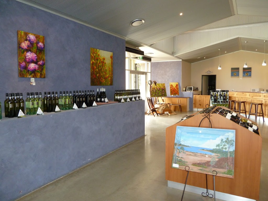 Berton Vineyards | 55 Mirrool Ave, Yenda NSW 2681, Australia | Phone: (02) 6968 1600