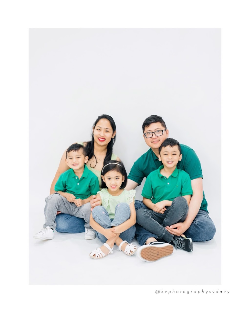 KV Photography Sydney | 135 Spitfire Dr, Raby NSW 2566, Australia | Phone: 0452 472 319