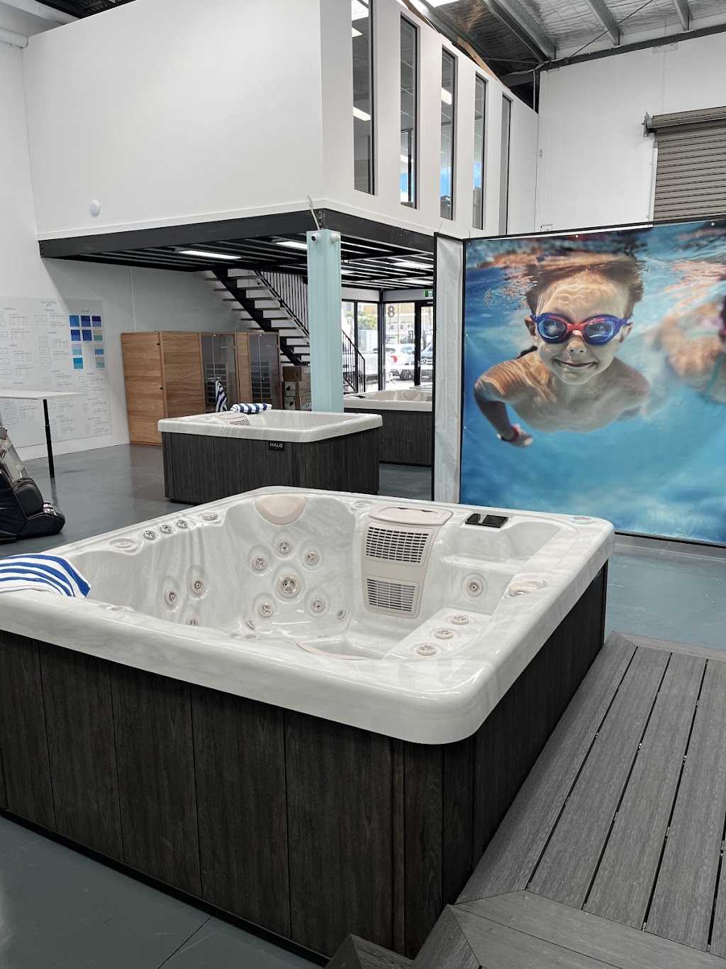 Halo Spas Geelong | Unit 8/130/140 St Georges Rd, Corio VIC 3214, Australia | Phone: 0494 333 687
