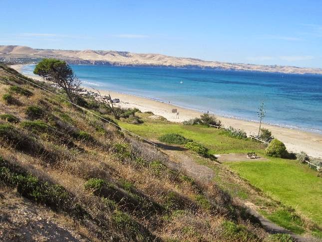 The ReTrO Shack | lodging | 4 Gordon St, Aldinga Beach SA 5173, Australia | 0434404860 OR +61 434 404 860