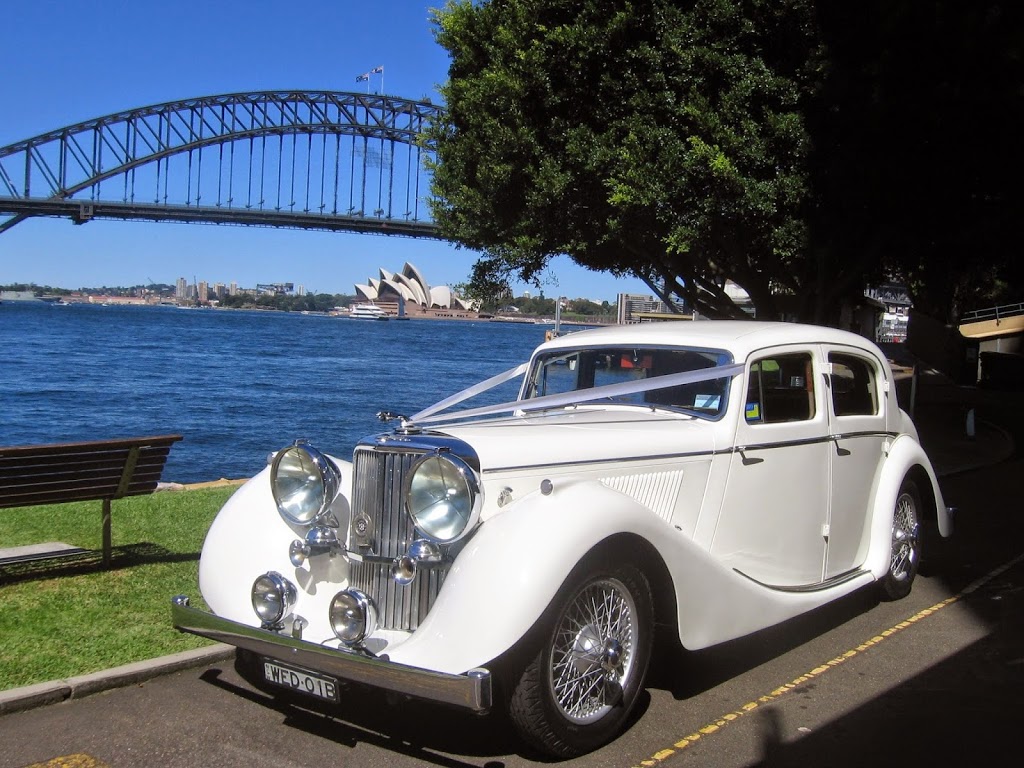 Abbotsbury Wedding Cars |  | 5 Horn Cl, Abbotsbury NSW 2176, Australia | 0298233449 OR +61 2 9823 3449