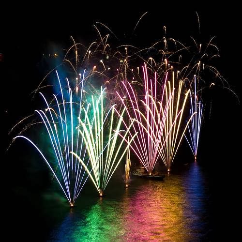 A Bright Nite Fireworks | store | PO Box 12108D, McCoombe Street, Cairns City QLD 4870, Australia | 0417783975 OR +61 417 783 975