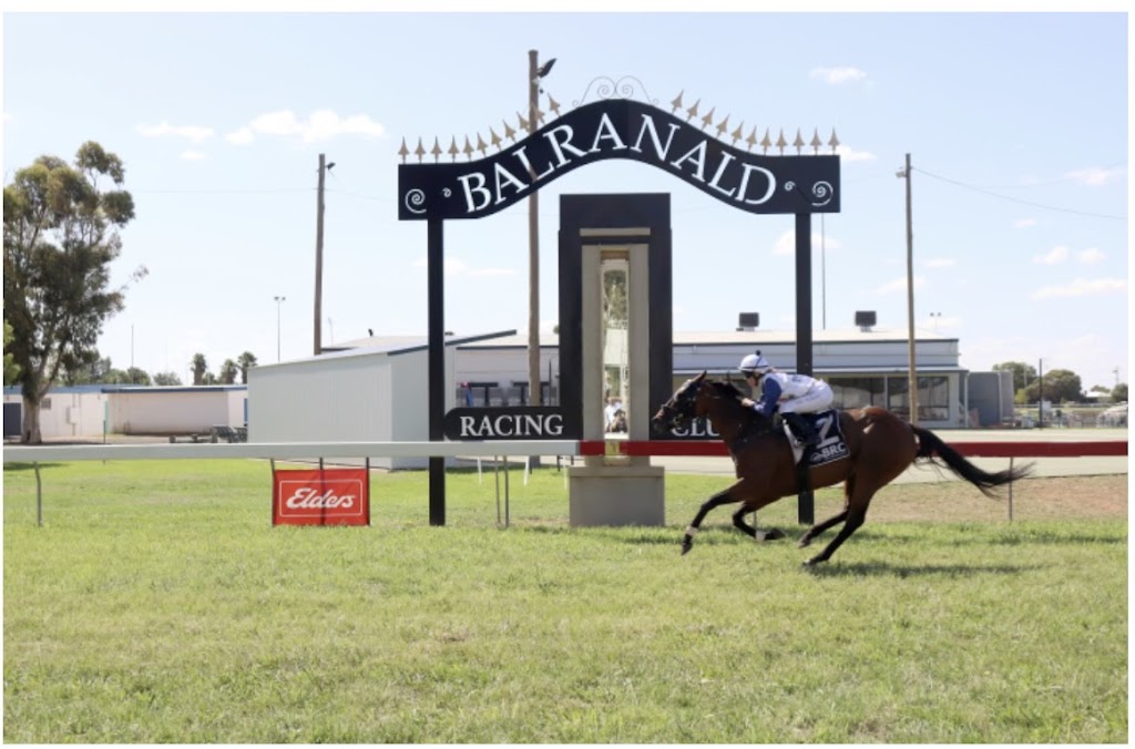 Erin Maher Racing | 32 Racecourse Rd, Ascot VIC 3551, Australia | Phone: 0438 800 975