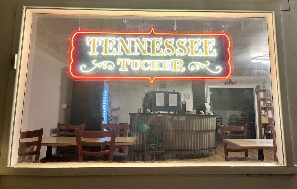 Tennessee Tucker | 4 Main St, Cudal NSW 2864, Australia | Phone: 0404 125 548