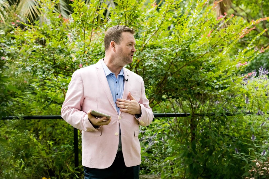 Mark Simpson | Shirley Rd, Wollstonecraft NSW 2065, Australia | Phone: 0410 437 269