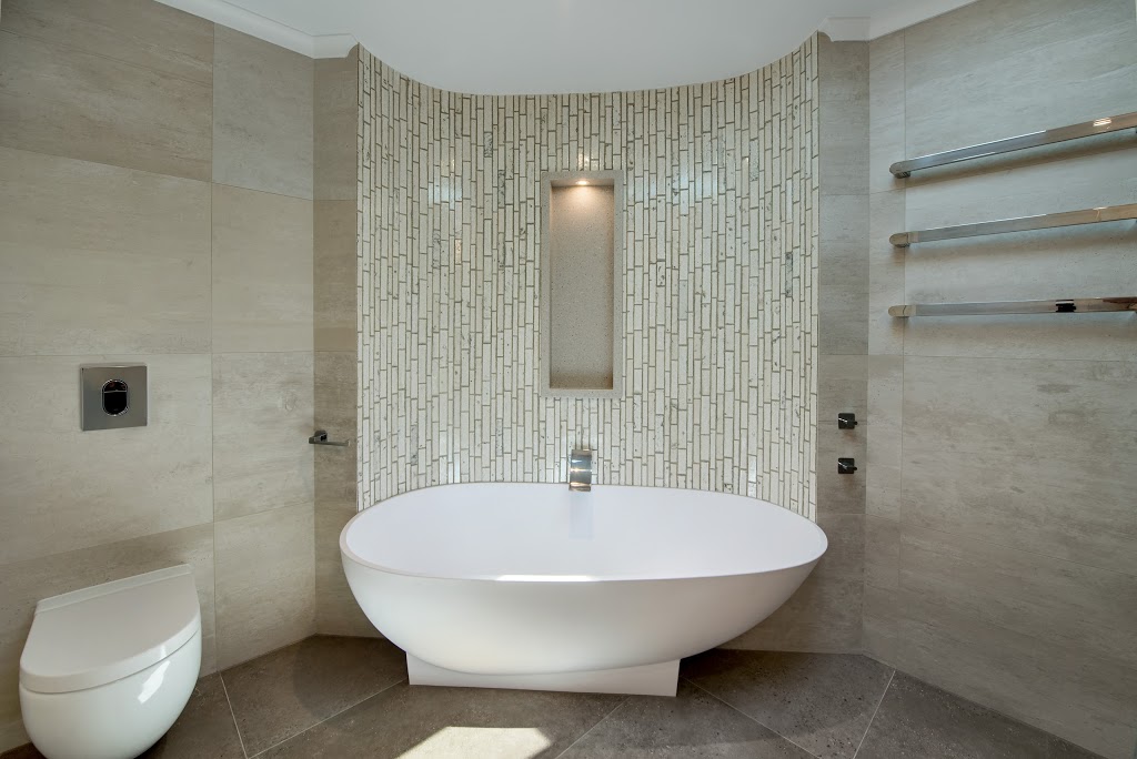 Bubbles Bathrooms | 29 Melinga Cres, Melbourne VIC 3148, Australia | Phone: (03) 9796 3000