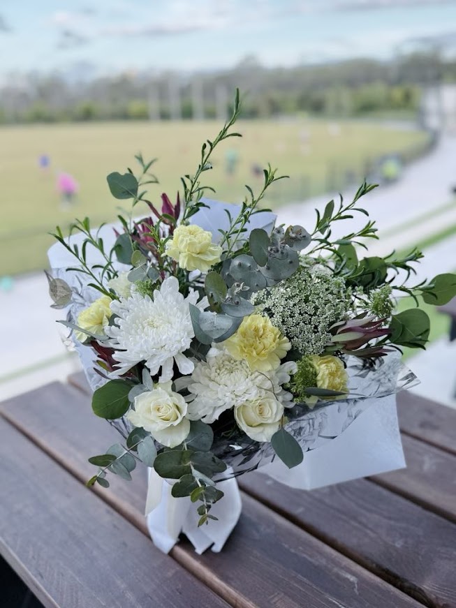 Petite Blooming Moments | Florist | Greenaway St, Greenbank QLD 4124, Australia | Phone: (07) 2141 2993