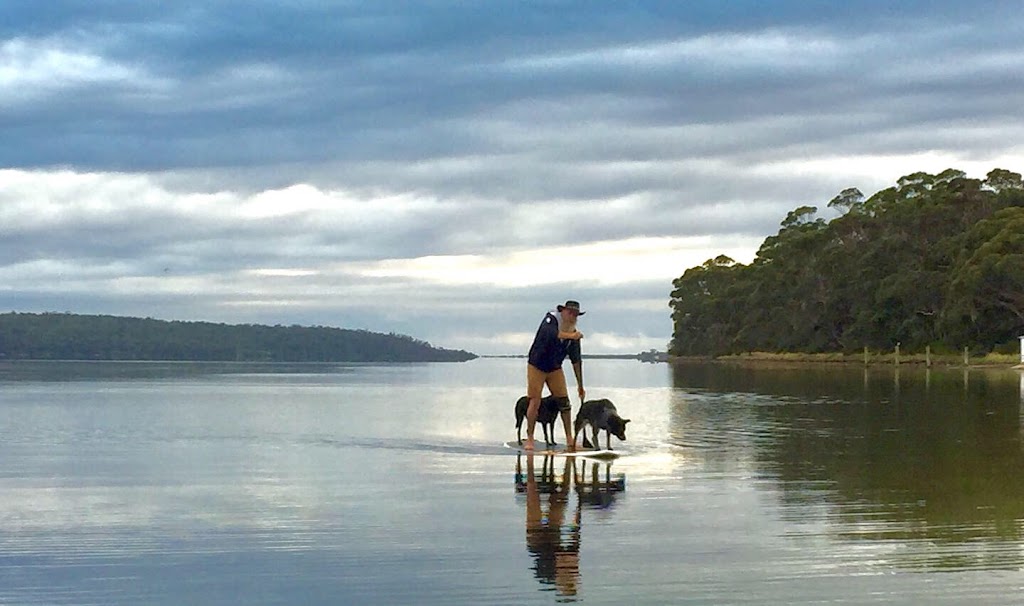 SUP Tours with Tasmanian Walkinbarefoot East Coast Tours | 3 Westbrook La, St Helens TAS 7216, Australia | Phone: 0497 284 148