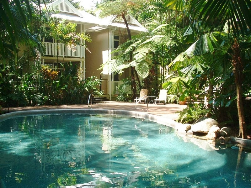 Palm Cove Tropic Apartments | 6 Triton St, Palm Cove QLD 4879, Australia | Phone: (07) 4055 3555