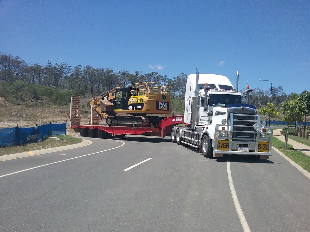 Essjay Contracting - Earth Moving & Plant Hire | 53659 Burnett Hwy, Bouldercombe QLD 4702, Australia | Phone: 0427 809 603