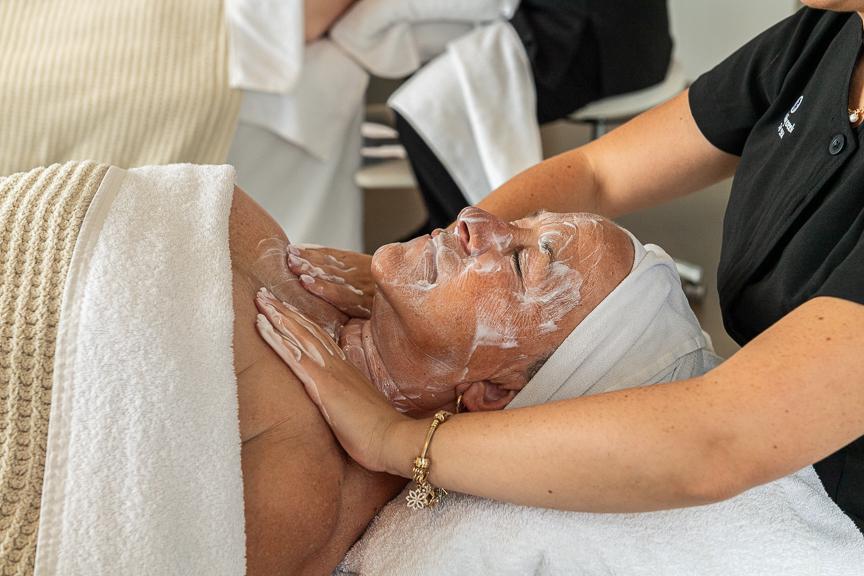 Brandy Creek Dayspa | 572 Buln Buln Rd, Drouin VIC 3818, Australia | Phone: 0407 480 155
