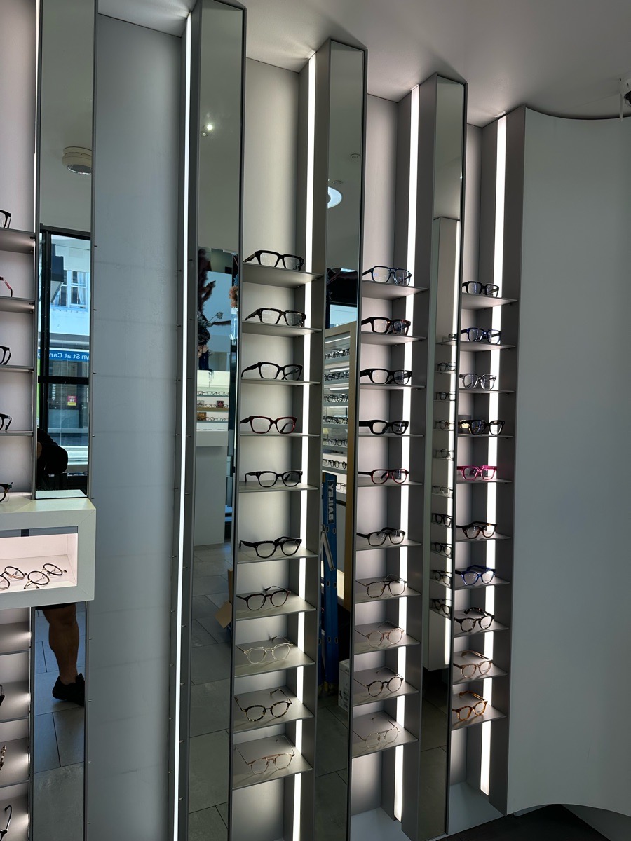 Top of the Mark Electrical | 3/1 Talavera Rd, Macquarie Park NSW 2113, Australia | Phone: 0414 647 661