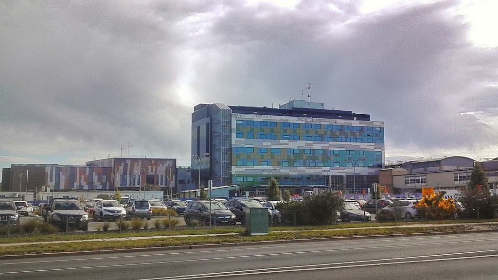 Wagga Wagga Base Hospital | hospital | Docker St, Wagga Wagga NSW 2650, Australia | 0259431000 OR +61 2 5943 1000