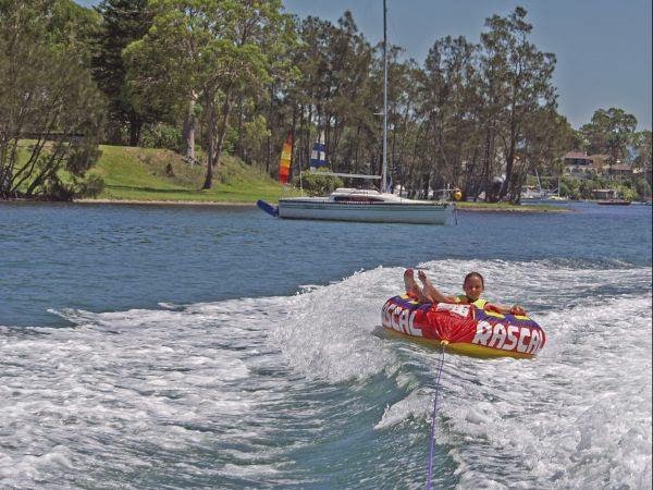 Ingenia Holidays Lake Macquarie | 20 Monterey Ave, Mannering Park NSW 2259, Australia | Phone: 1800 359 455