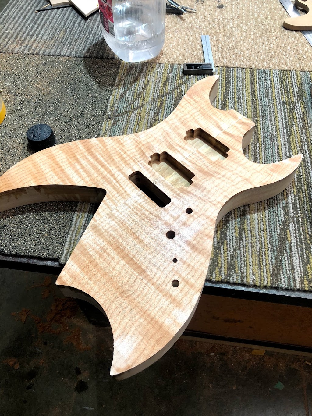 Orthius Guitars | Unit 1/30 Livingstone St, Lawson NSW 2783, Australia | Phone: 0468 966 086