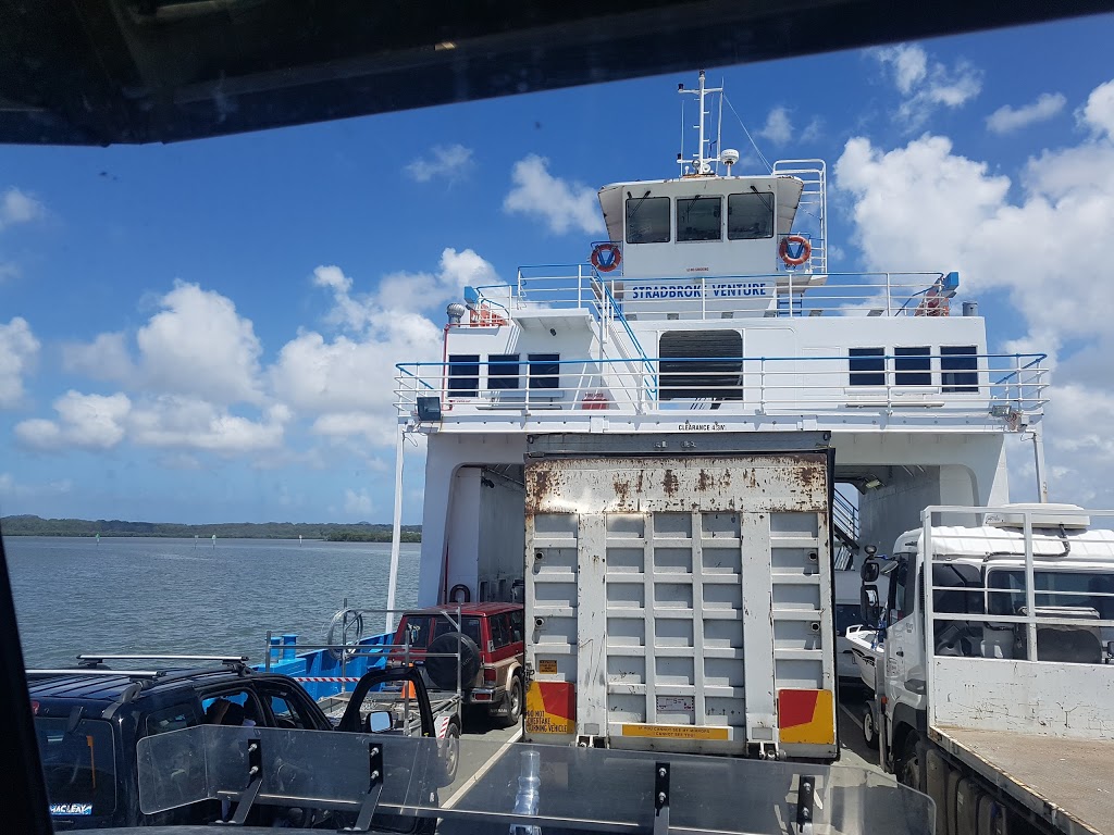 SeaLink Bay Islands Vehicle Ferry |  | 1 Weinam St, Redland Bay QLD 4165, Australia | 0734885300 OR +61 7 3488 5300