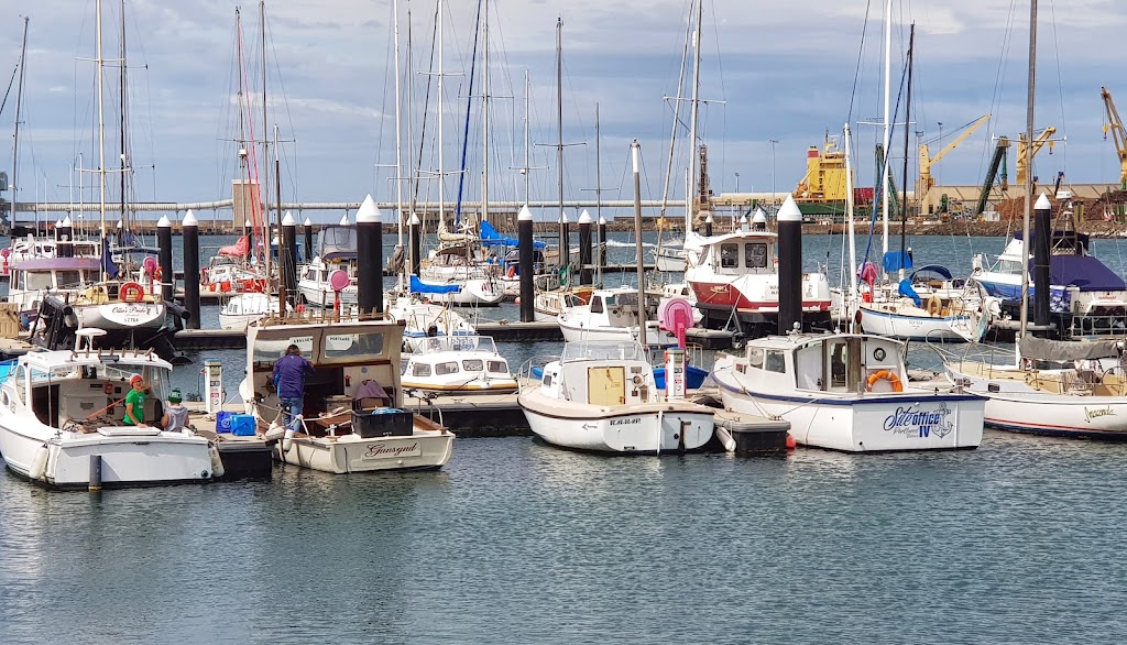 Portland Bay Marina | Lee Breakwater Rd, Portland VIC 3305, Australia | Phone: (03) 5522 2140