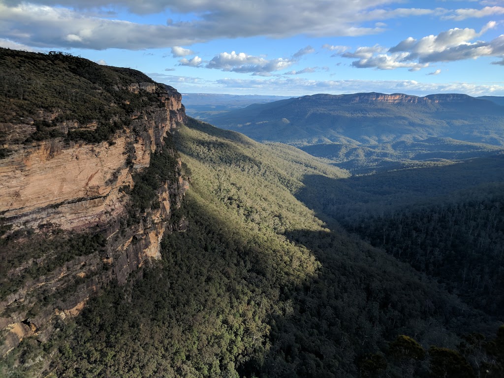 Wentworth Falls Welcomemart | 9 Station St, Wentworth Falls NSW 2782, Australia | Phone: (02) 4757 1099