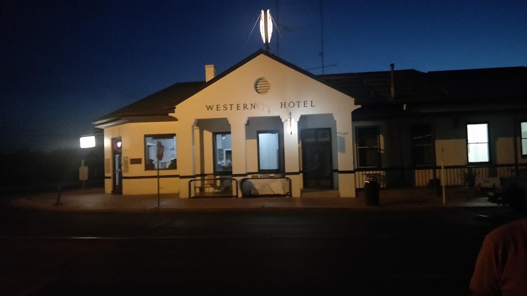 Western Hotel | liquor store | 20 Glendinning St, Balmoral VIC 3407, Australia | 0355701268 OR +61 3 5570 1268