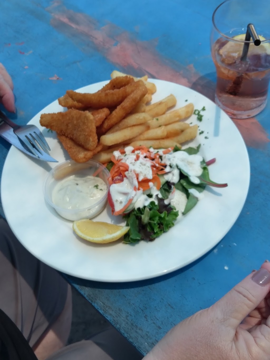 Sedgers Reef Bistro | restaurant | 74 Queens Ln, Iluka NSW 2466, Australia | 0266466119 OR +61 2 6646 6119