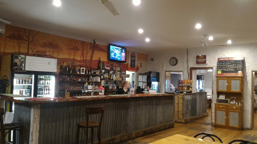 Beveridge Tavern | restaurant | 9 Old Hume Hwy, Beveridge VIC 3753, Australia | 0397452422 OR +61 3 9745 2422