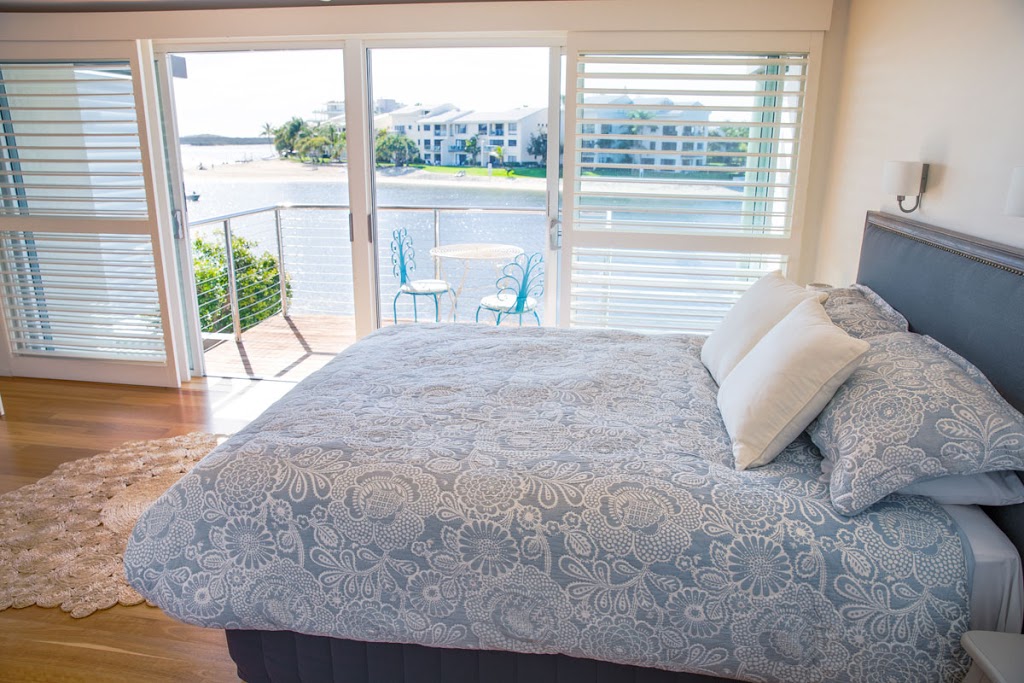 Driftwood - Villa on the Sound | lodging | Unit 3/9 Barbados Cres, Noosaville QLD 4566, Australia