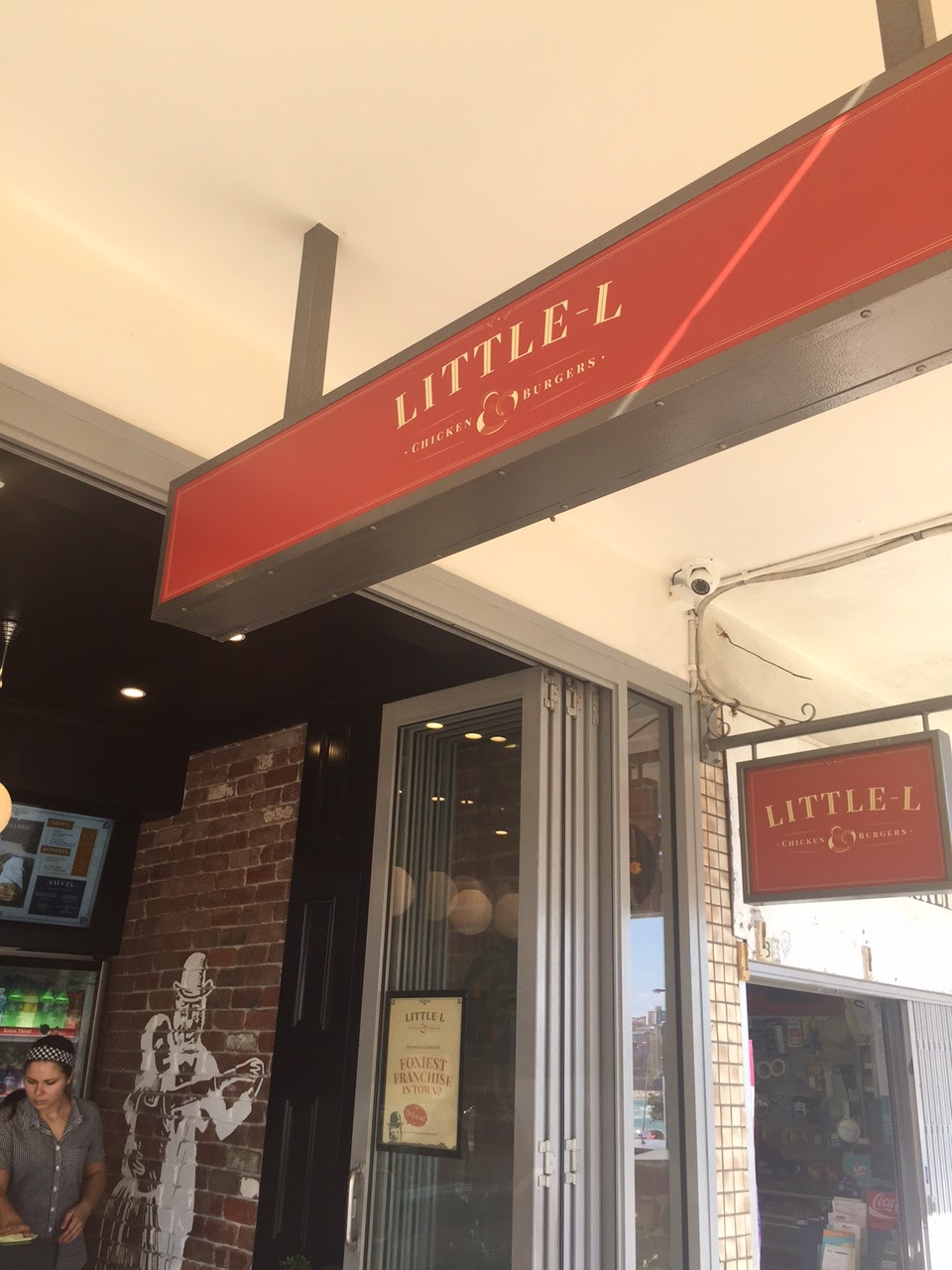 Little L Chicken & Burgers | meal takeaway | 1/23- 37 Campbell Parade, North Bondi NSW 2026, Australia | 0291301300 OR +61 2 9130 1300