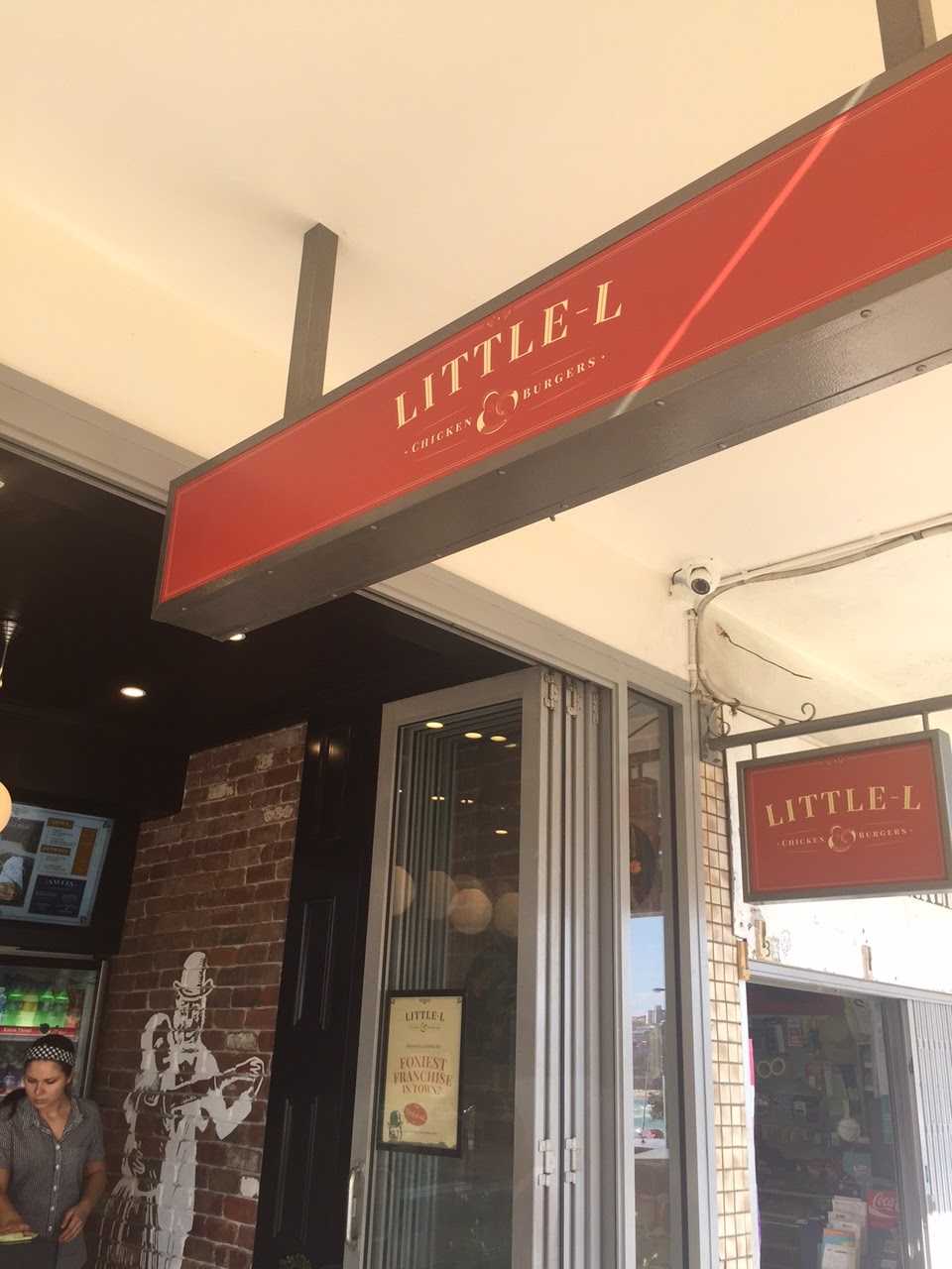 Little L Chicken & Burgers | 1/23- 37 Campbell Parade, North Bondi NSW 2026, Australia | Phone: (02) 9130 1300