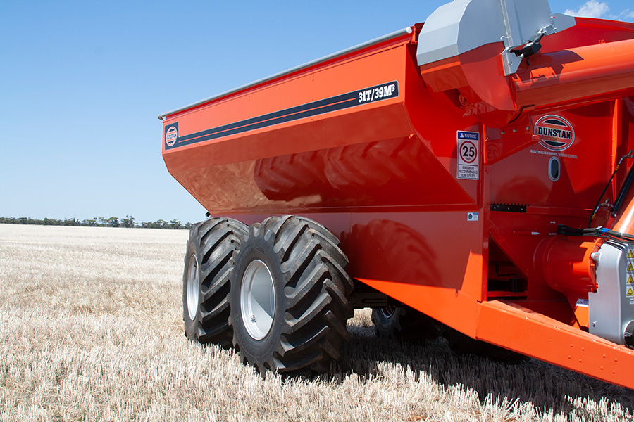 Dunstan Farmers Engineering | 25 Laidlaw Dr, Delacombe VIC 3356, Australia | Phone: (03) 5452 1488