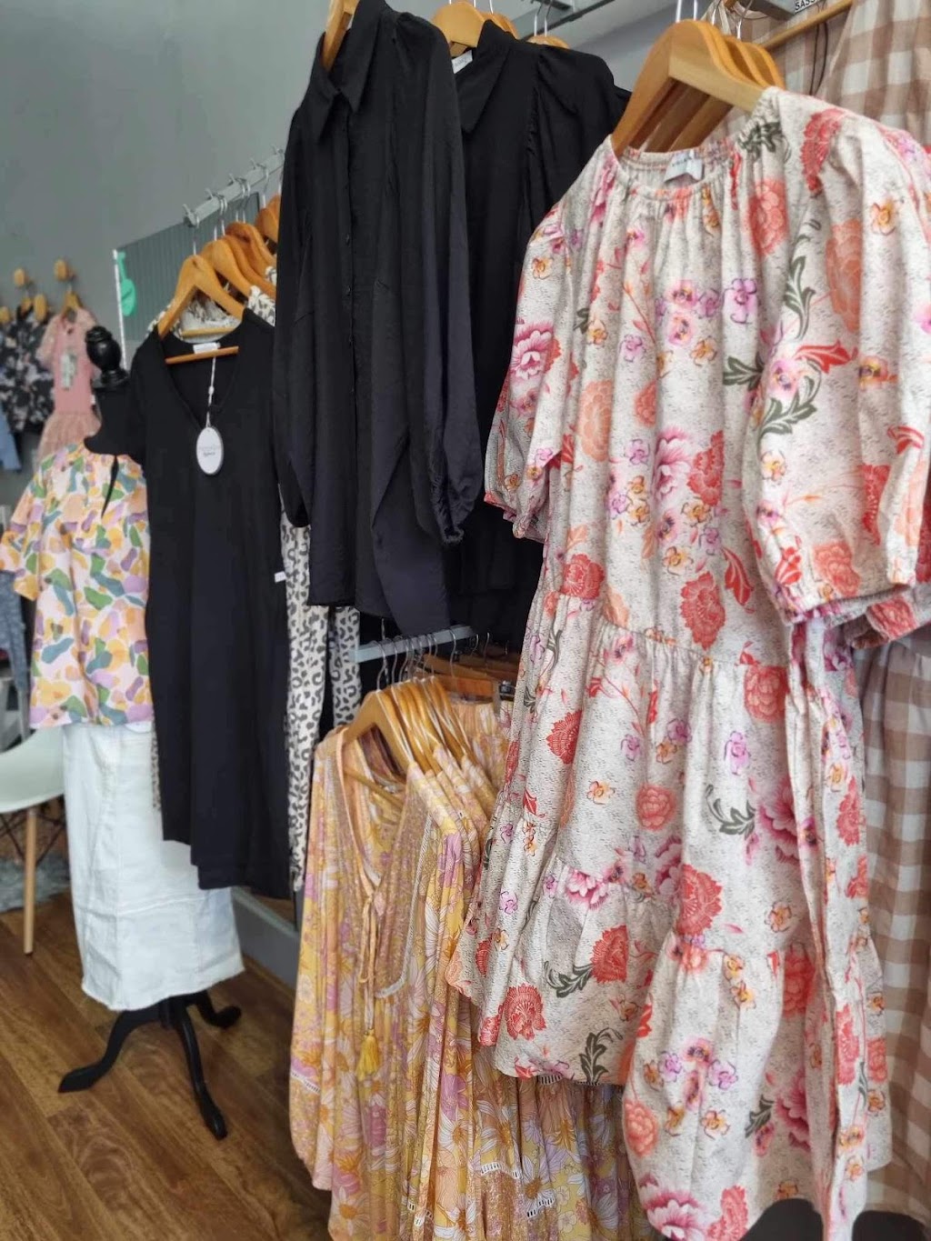 Love From Indie Clothing & Accessories | 178A Allan St, Kyabram VIC 3620, Australia | Phone: 0400 986 221